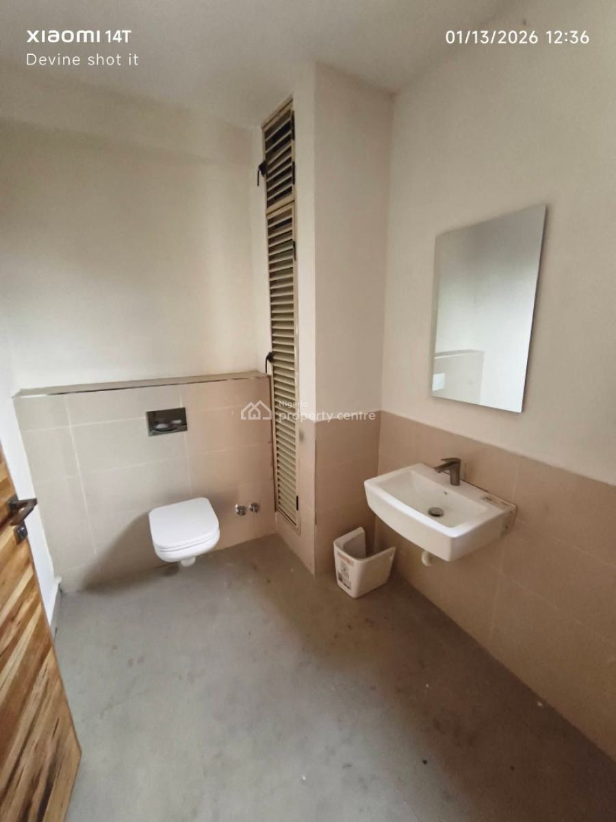 Luxury 3 Bedroom Service Apartment with Bq, Lekki Phase 1, Lekki, Lagos, Flat / Apartment for Sale