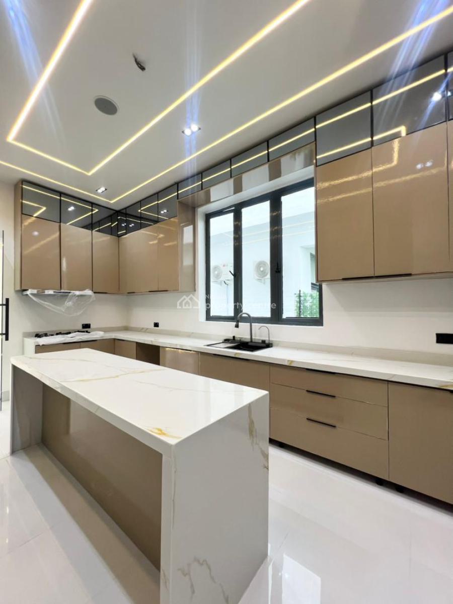 5bedrooms Fully-detached Duplex with Bq, Ajah, Lagos, Detached Duplex for Sale