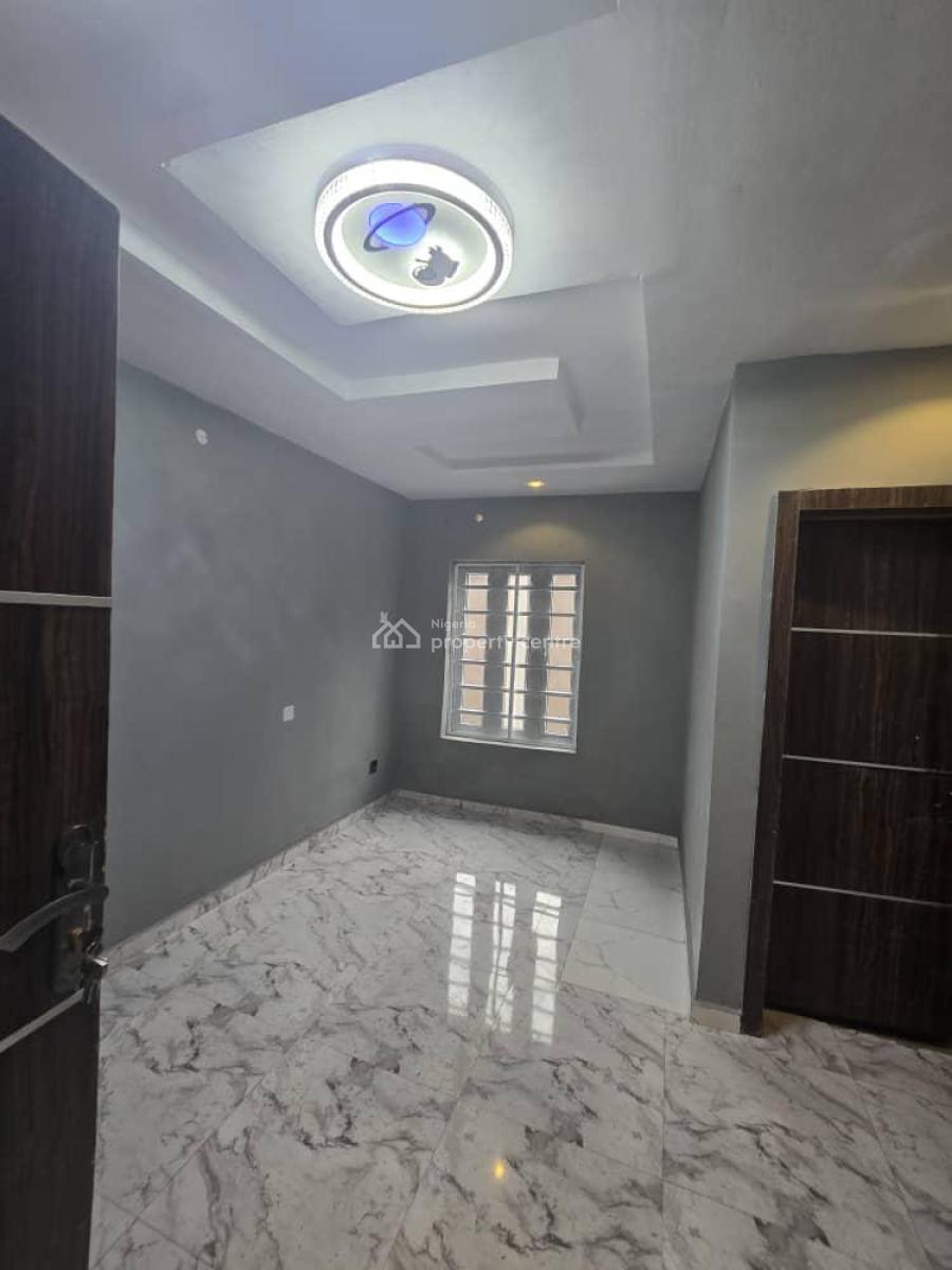 Brand New 2 Bedroom Mini Flat, Omole Phase 2, Ikeja, Lagos, Flat / Apartment for Rent