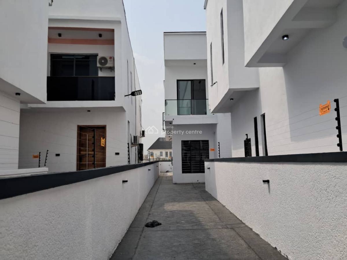 Vibrant 4 Bedroom Semi-detached Duplex, Chevron Tollgate, Lekki, Lagos, Semi-detached Duplex for Sale