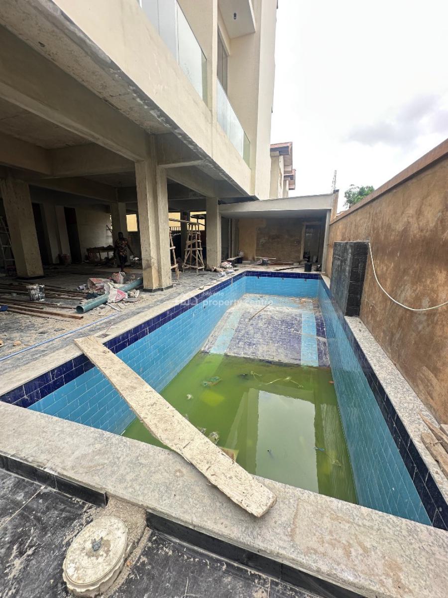 Luxury 3 Bedroom Apartment with Bq, High Ceiling, Pool and Elevator, Lekki Phase 1, Lekki, Lagos, Flat / Apartment for Sale
