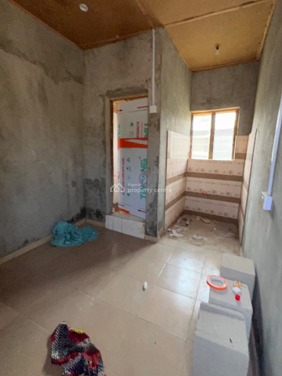 Newly Renovated 15units of Self Contained & Mini Flats, Araromi Street Bariga Lagos, Bariga, Shomolu, Lagos, Self Contain (single Rooms) for Rent