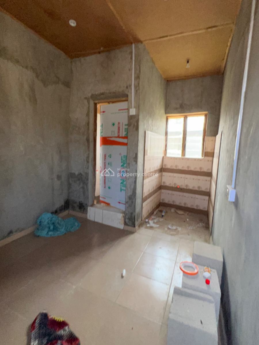 Newly Renovated 15units of Self Contained & Mini Flats, Araromi Street Bariga Lagos, Bariga, Shomolu, Lagos, Self Contain (single Rooms) for Rent