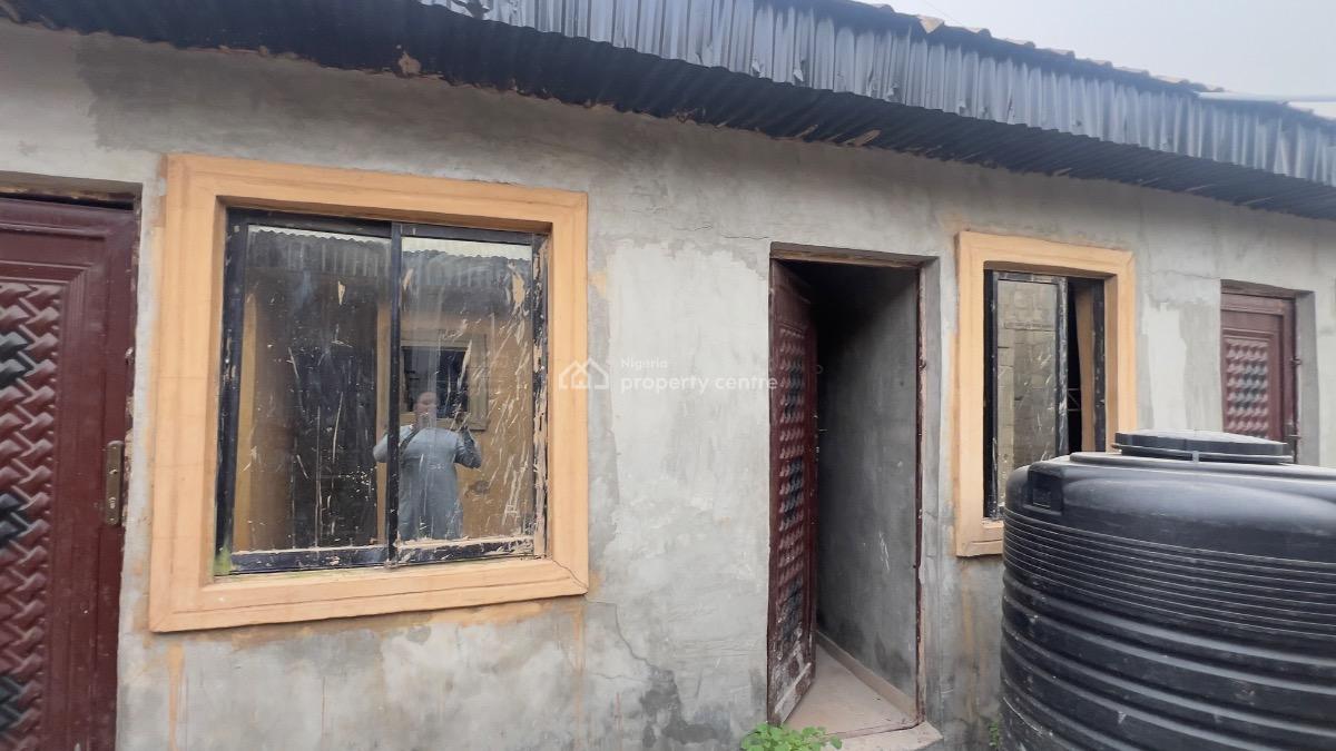 Newly Renovated 15 Units of Self Contained, Araromi Street, Bariga, Shomolu, Lagos, Self Contain (single Rooms) for Rent