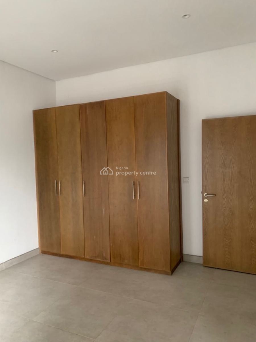Luxury 5-bedroom Semi-detached Duplex with Bq, Lekki Phase 1, Lekki, Lagos, Semi-detached Duplex for Rent