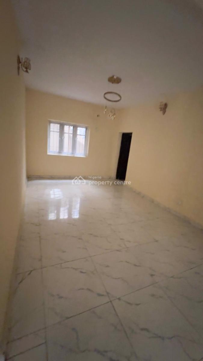 5 Bedroom Semi Detached House Suitable for Commercial Or Residential, Olabode Close, Off Tinubu Road, Ilupeju, Lagos, Semi-detached Duplex for Rent