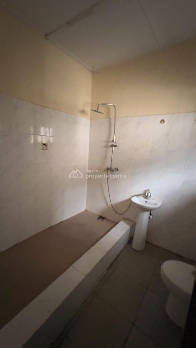 5 Bedroom Semi Detached House Suitable for Commercial Or Residential, Olabode Close, Off Tinubu Road, Ilupeju, Lagos, Semi-detached Duplex for Rent