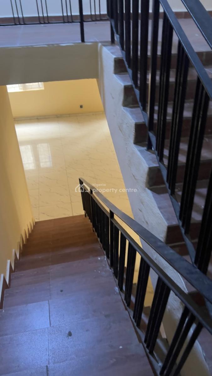5 Bedroom Semi Detached House Suitable for Commercial Or Residential, Olabode Close, Off Tinubu Road, Ilupeju, Lagos, Semi-detached Duplex for Rent