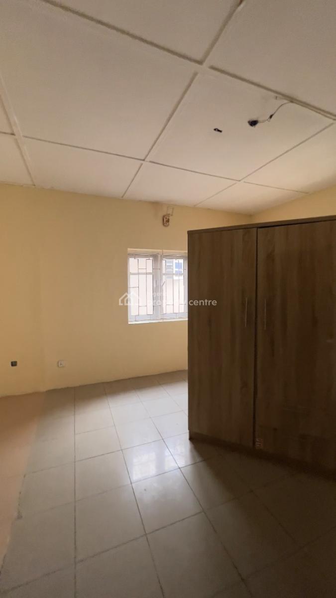 5 Bedroom Semi Detached House Suitable for Commercial Or Residential, Olabode Close, Off Tinubu Road, Ilupeju, Lagos, Semi-detached Duplex for Rent