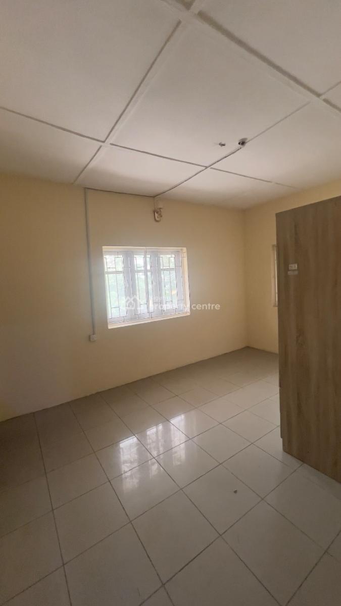 5 Bedroom Semi Detached House Suitable for Commercial Or Residential, Olabode Close, Off Tinubu Road, Ilupeju, Lagos, Semi-detached Duplex for Rent