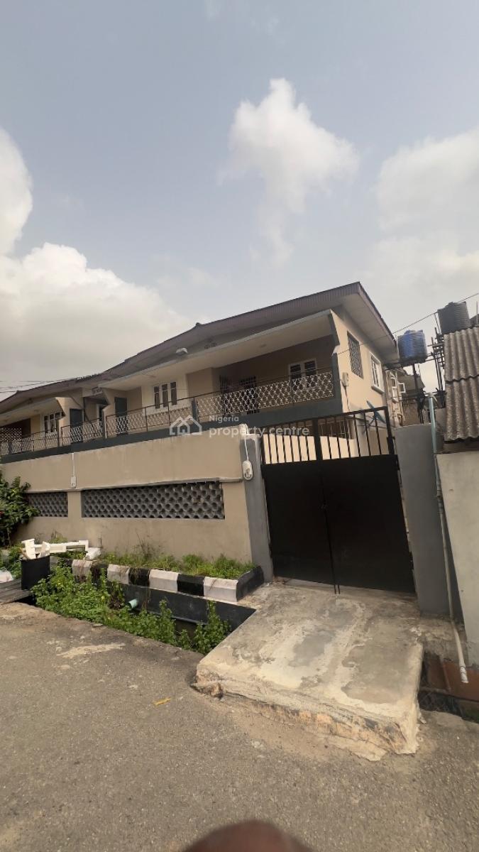 5 Bedroom Semi Detached House Suitable for Commercial Or Residential, Olabode Close, Off Tinubu Road, Ilupeju, Lagos, Semi-detached Duplex for Rent