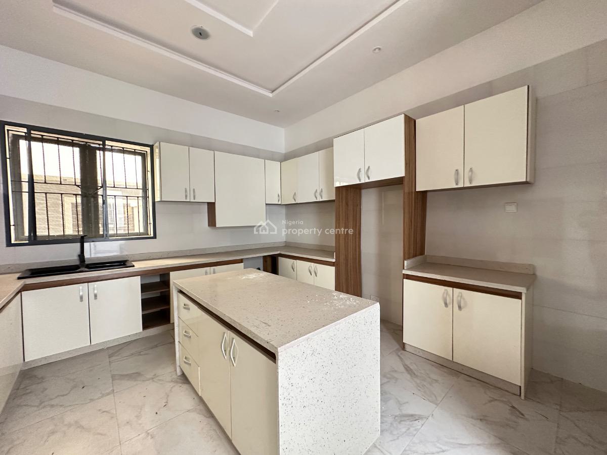 Amazing & Spacious 5 Bedroom Detached Duplex with Bq, Chevron, Lekki, Lagos, Detached Duplex for Sale