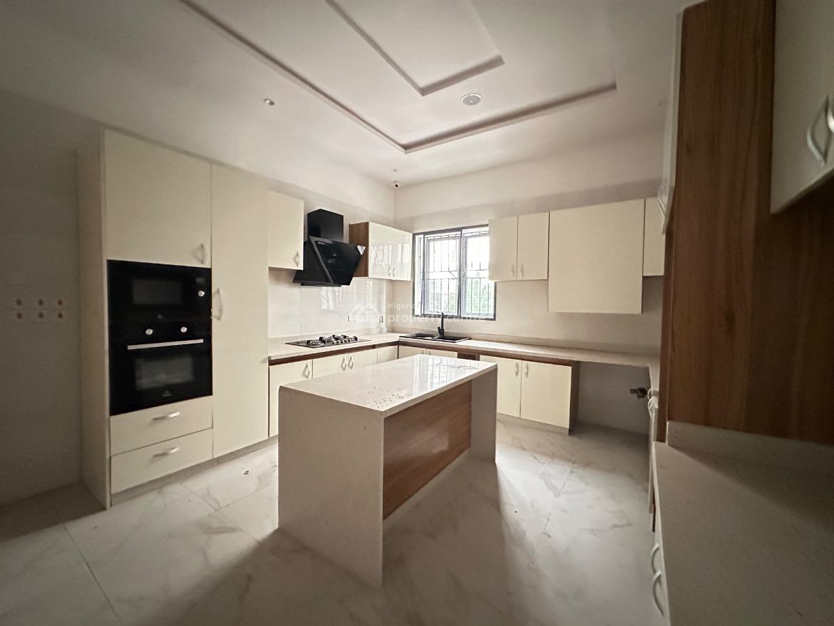 Amazing & Spacious 5 Bedroom Detached Duplex with Bq, Chevron, Lekki, Lagos, Detached Duplex for Sale