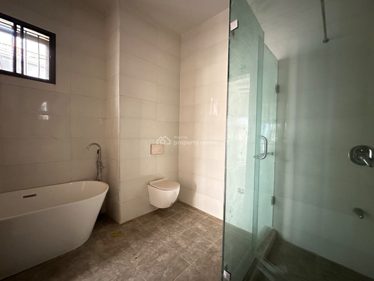 Amazing & Spacious 5 Bedroom Detached Duplex with Bq, Chevron, Lekki, Lagos, Detached Duplex for Sale