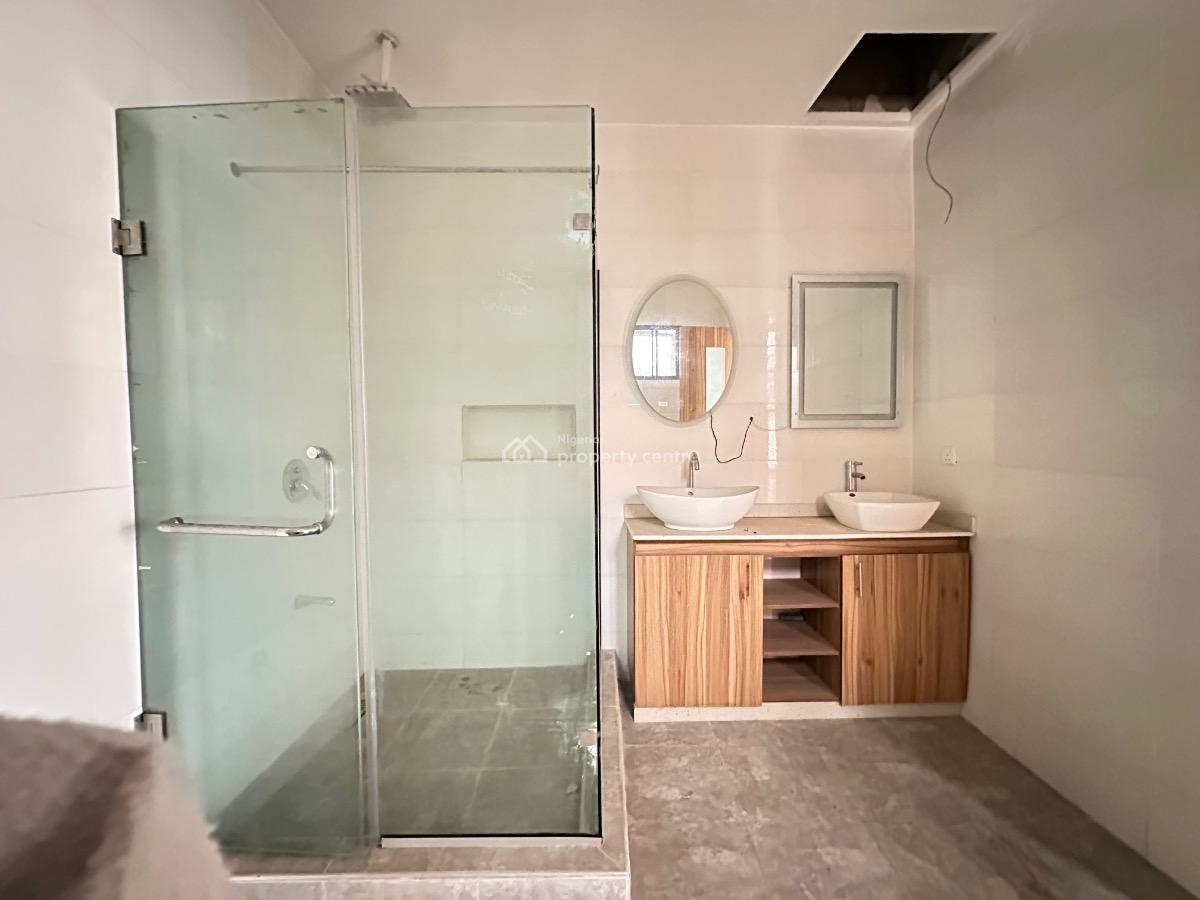 Amazing & Spacious 5 Bedroom Detached Duplex with Bq, Chevron, Lekki, Lagos, Detached Duplex for Sale