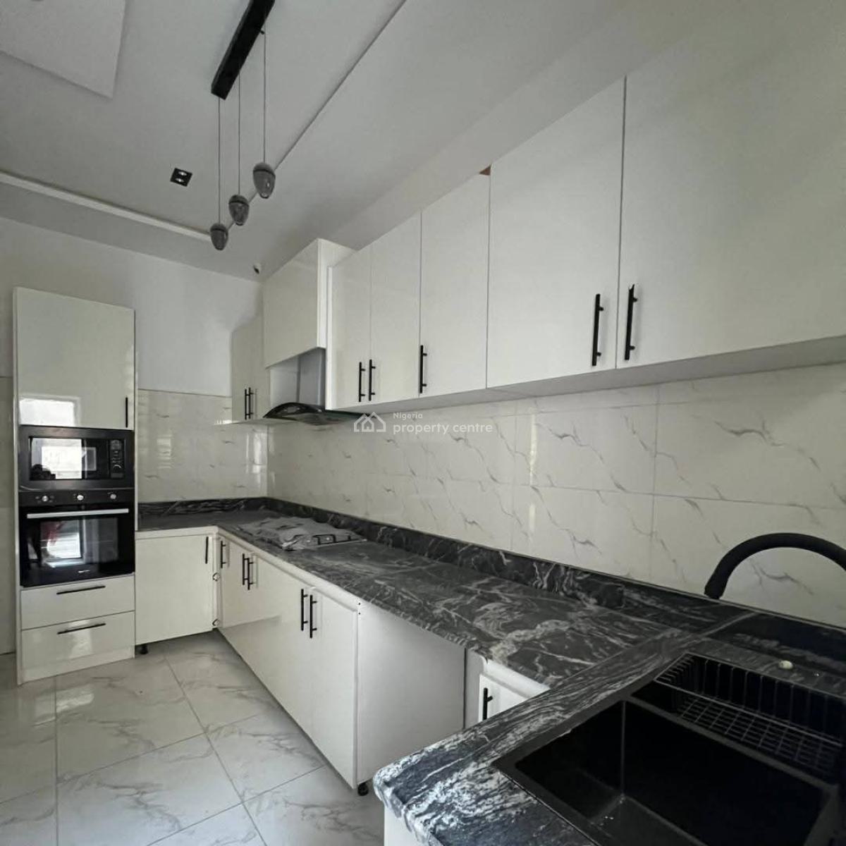 Serviced Luxury 4 Bedroom Terrace Duplex, Ologolo, Lekki, Lagos, Terraced Duplex for Sale