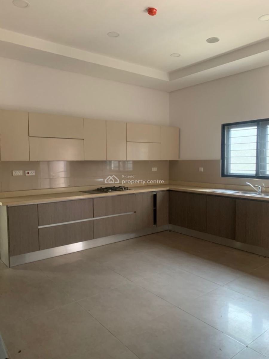 Luxury 5-bedroom Semi-detached Duplex with Bq, Off Admiralty, Lekki Phase 1, Lekki, Lagos, Semi-detached Duplex for Rent