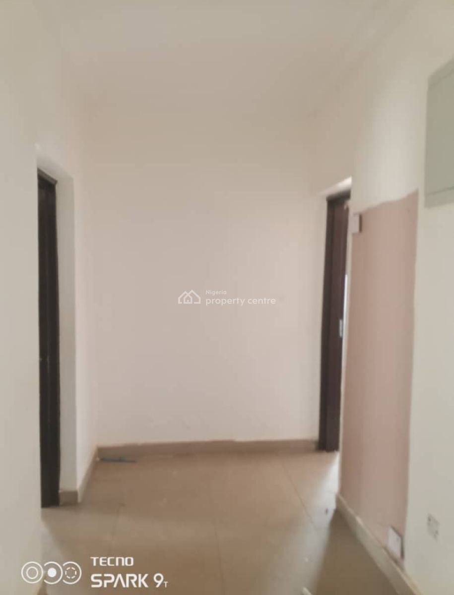 Spacious 2 Bedroom Flat, After Zartech, Wuye, Abuja, Flat / Apartment for Rent