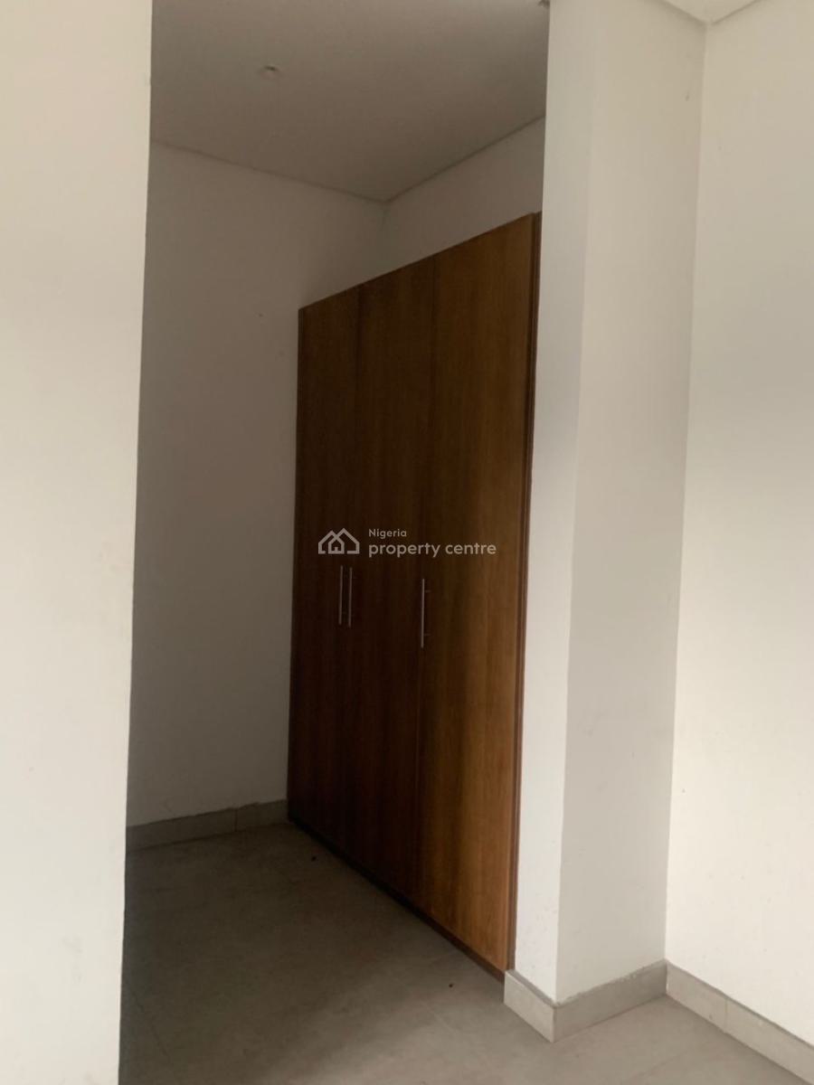 5-bedroom Semi-detached Duplex with Bq, Off Admiralty Way, Lekki Phase 1, Lekki, Lagos, Detached Duplex for Rent