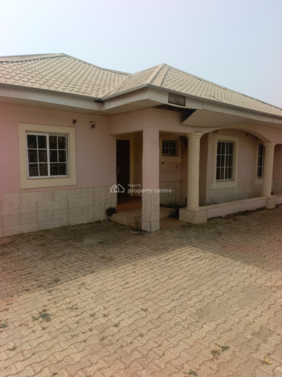 Luxury 3 Bedroom Bungalow with Excellent Facilities, Apo Resettlement, Apo, Abuja, Detached Bungalow for Sale