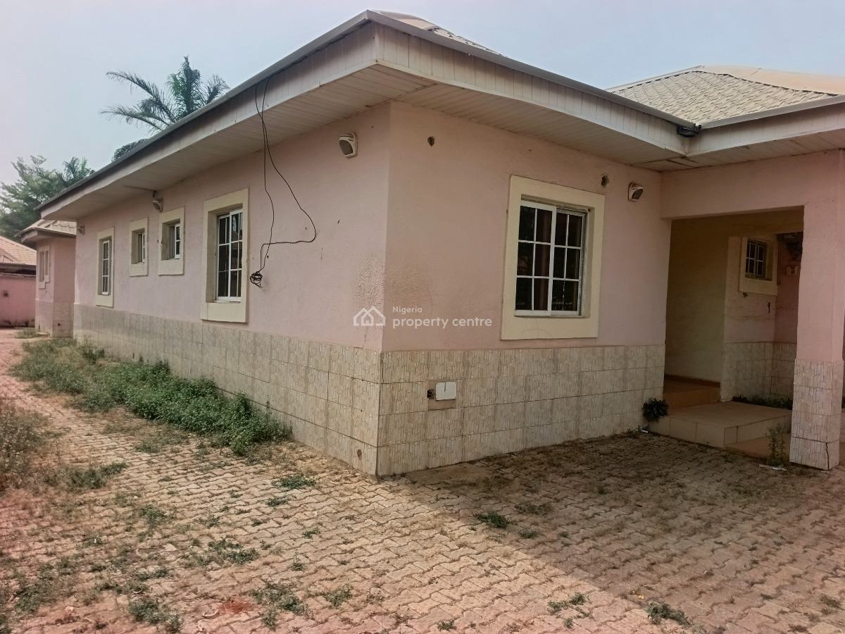 Luxury 3 Bedroom Bungalow with Excellent Facilities, Apo Resettlement, Apo, Abuja, Detached Bungalow for Sale