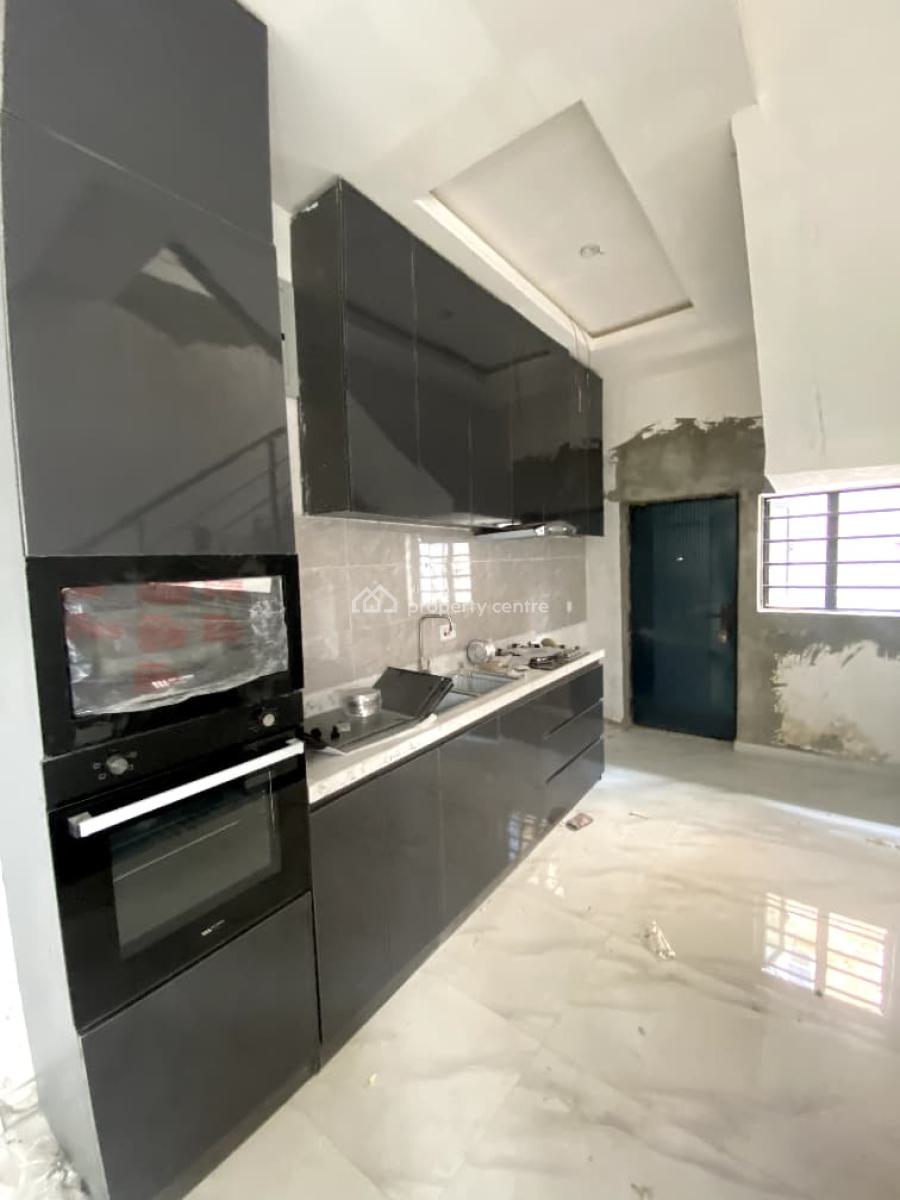 Lovely 2 Bedroom Terrace Duplex in a Secure Estate, Lekki Phase 1, Lekki, Lagos, Terraced Duplex for Rent