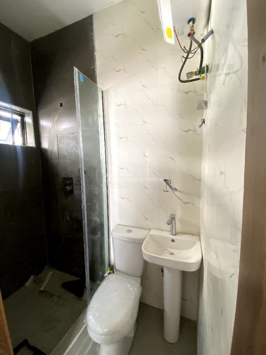 Lovely 2 Bedroom Terrace Duplex in a Secure Estate, Lekki Phase 1, Lekki, Lagos, Terraced Duplex for Rent