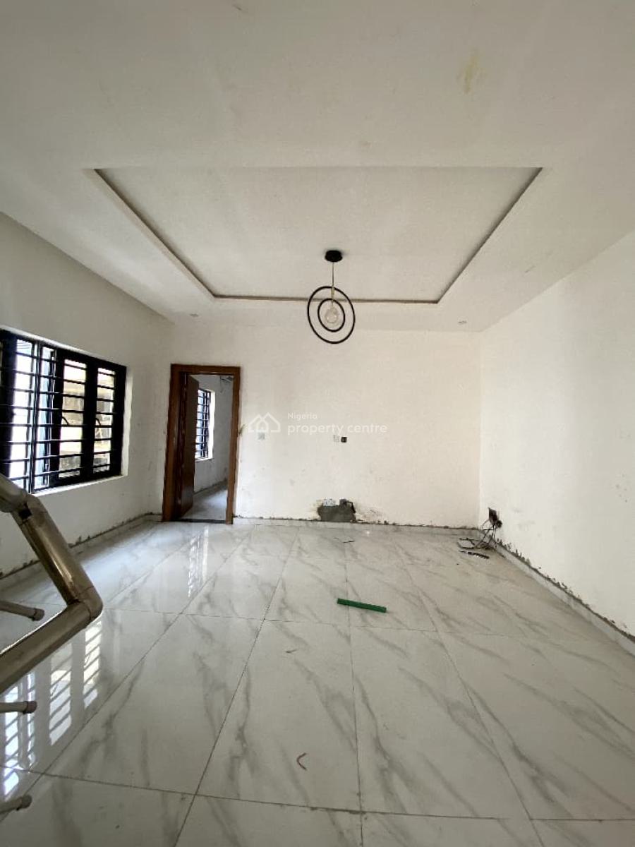 Lovely 2 Bedroom Terrace Duplex in a Secure Estate, Lekki Phase 1, Lekki, Lagos, Terraced Duplex for Rent