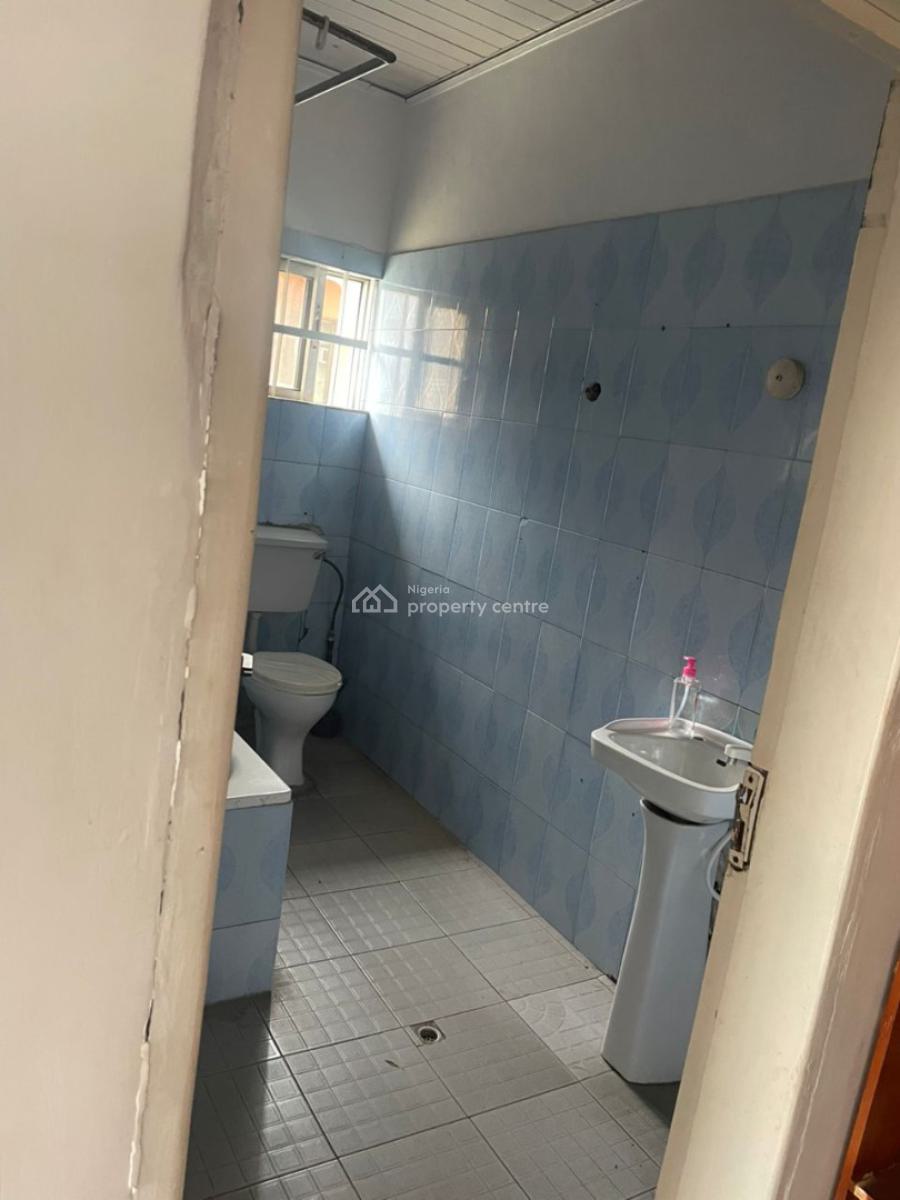 Spacious 5 Bedroom Office Space, Opebi, Ikeja, Lagos, Flat / Apartment for Rent