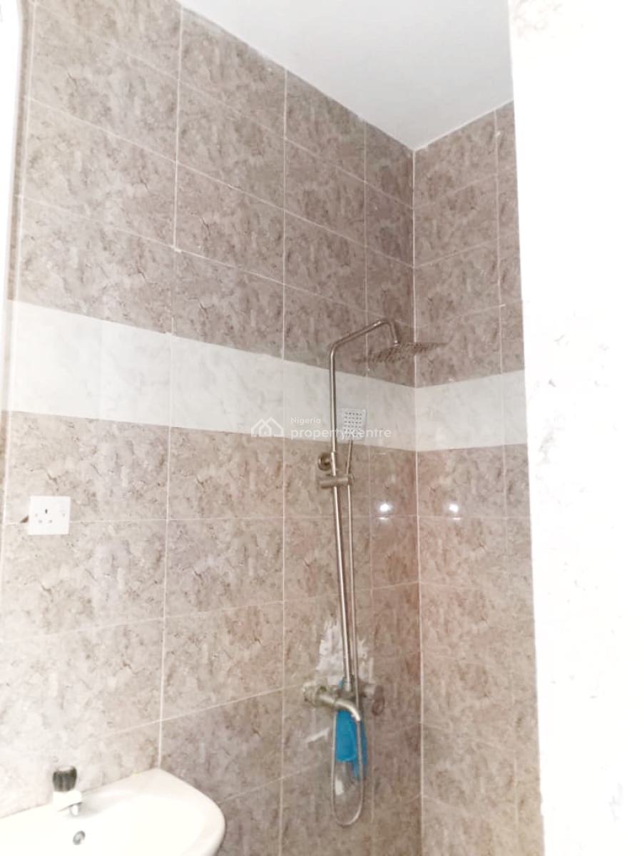 Luxury 2 Bedroom Flat, Gra Phase 1, Magodo, Lagos, Flat / Apartment for Rent