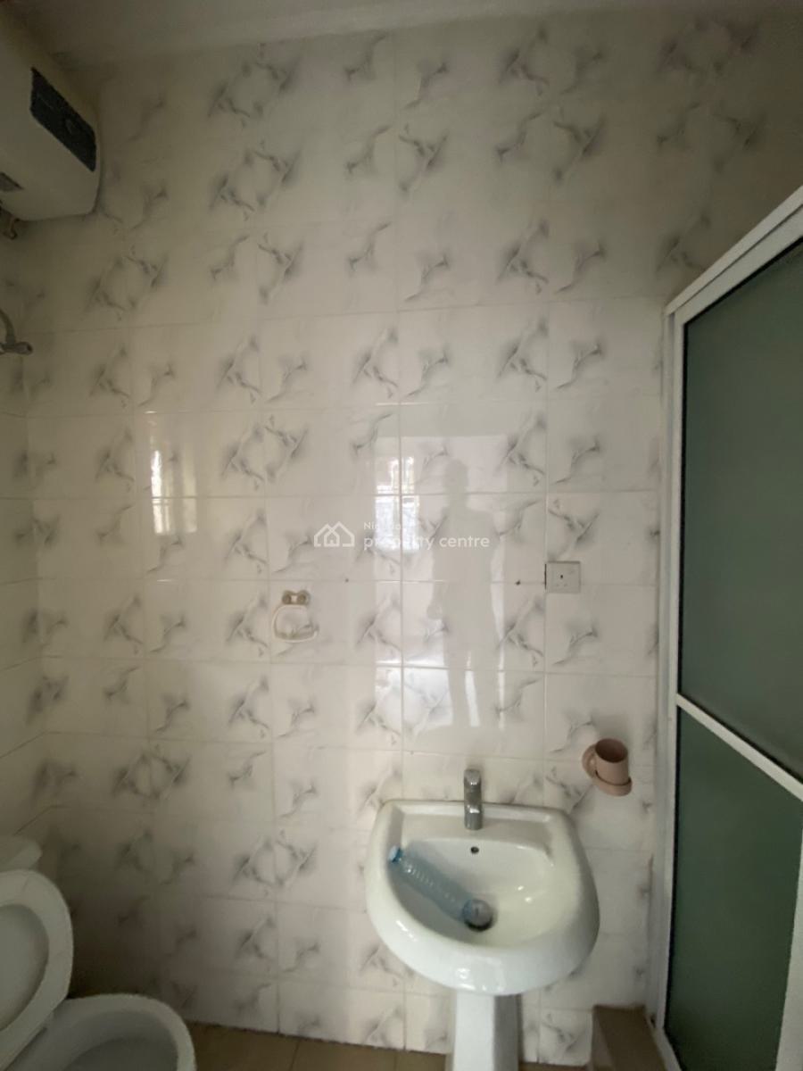 Lovely 3 Bedroom Apartment, Osapa London, Osapa, Lekki, Lagos, Flat / Apartment for Rent