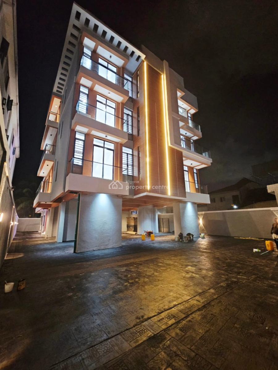Newly Built Spacious 2 Bedroom Apartment in a Secured Estate, Lekki Lagos, Ologolo, Lekki, Lagos, Flat / Apartment for Sale