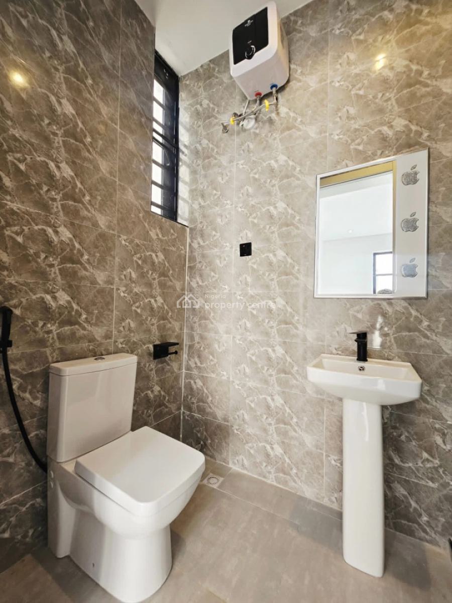 Newly Built Spacious 2 Bedroom Apartment in a Secured Estate, Lekki Lagos, Ologolo, Lekki, Lagos, Flat / Apartment for Sale