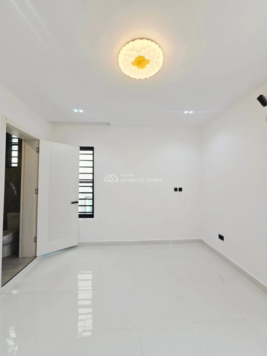 Newly Built Spacious 2 Bedroom Apartment in a Secured Estate, Lekki Lagos, Ologolo, Lekki, Lagos, Flat / Apartment for Sale