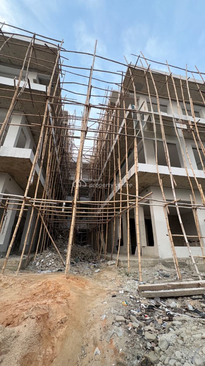 Shop Space in a Mall, Lekki Phase 1, Lekki, Lagos, Plaza / Complex / Mall for Rent