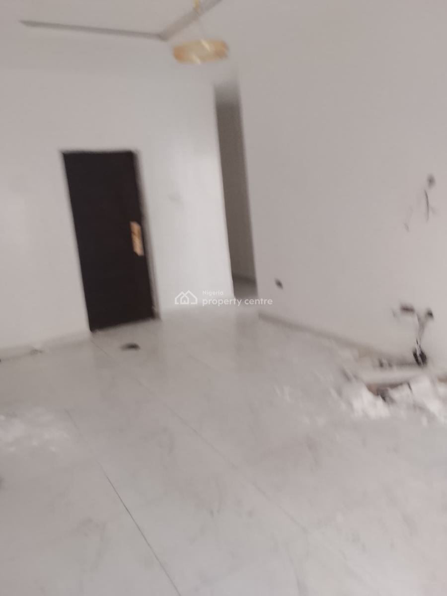 Exclusive 2 Bedrooms in Premium Location, Ologolo, Lekki, Lagos, Flat / Apartment for Rent