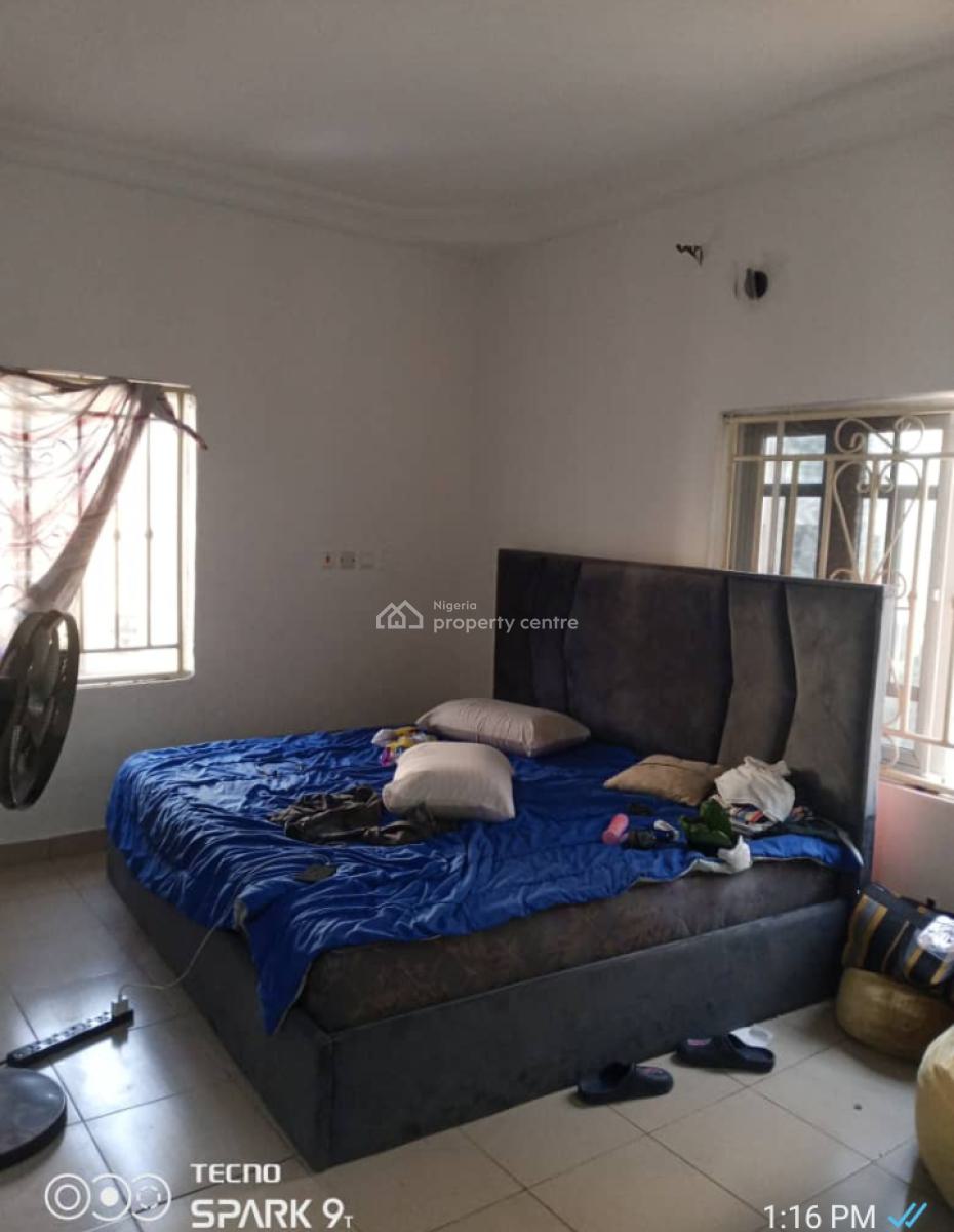 Spacious 3 Bedroom Flat, After Zartech, Wuye, Abuja, Flat / Apartment for Rent