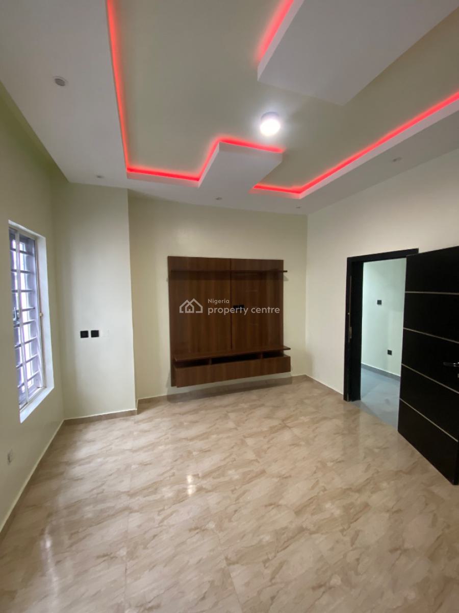 Lovely 5 Bedroom Duplex in a Gated Estate, Osapa London, Osapa, Lekki, Lagos, Detached Duplex for Sale