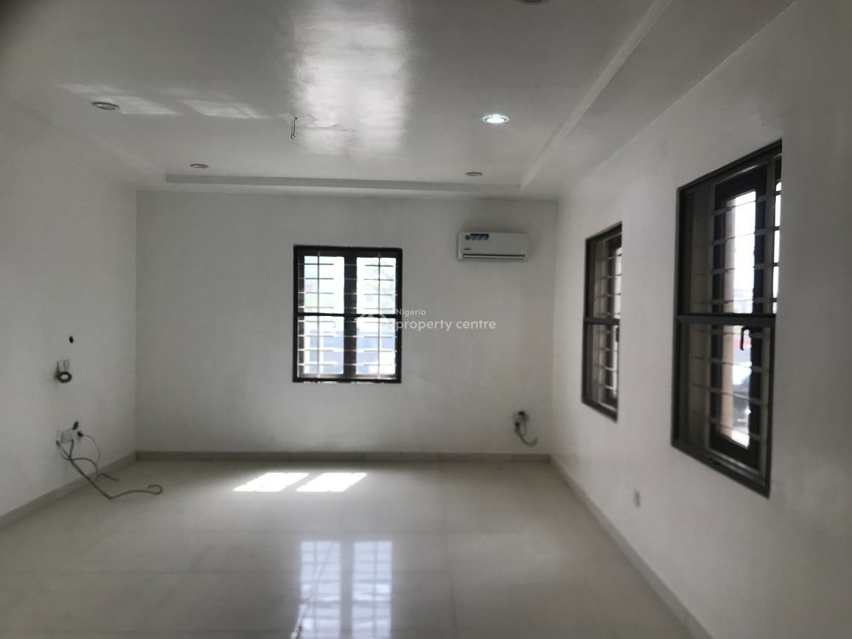 Serviced 4 Bedrooms Terrace Duplex with Bq, Jahi, Abuja, Terraced Duplex for Rent