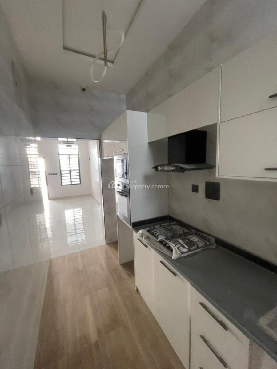 3 Bedroom Terrace Duplex, Chevron, Lekki, Lagos, Terraced Duplex for Sale