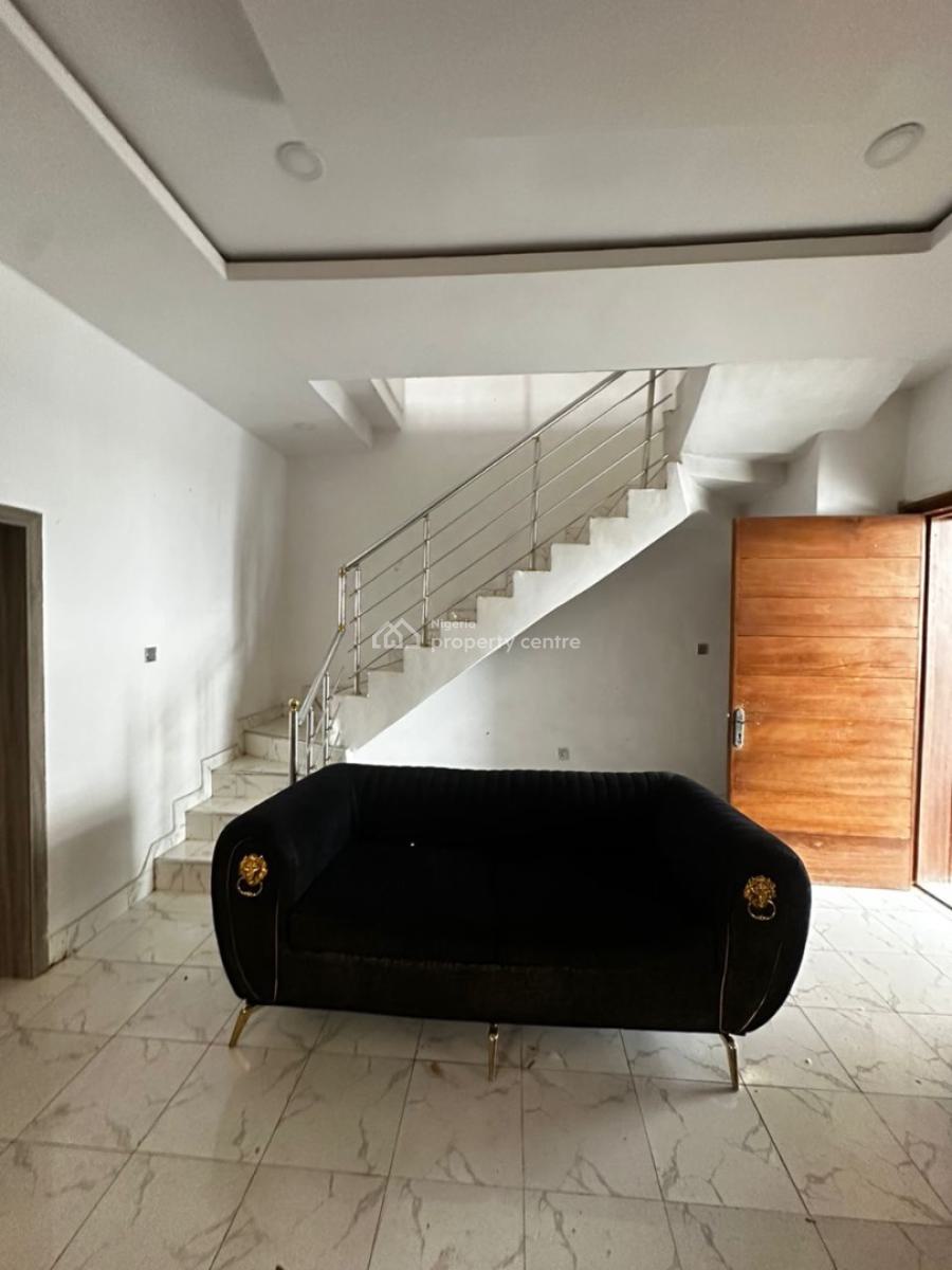 Clean and Spacious 4 Bedroom Terrace Duplex, Ikota, Lekki, Lagos, Terraced Duplex for Rent