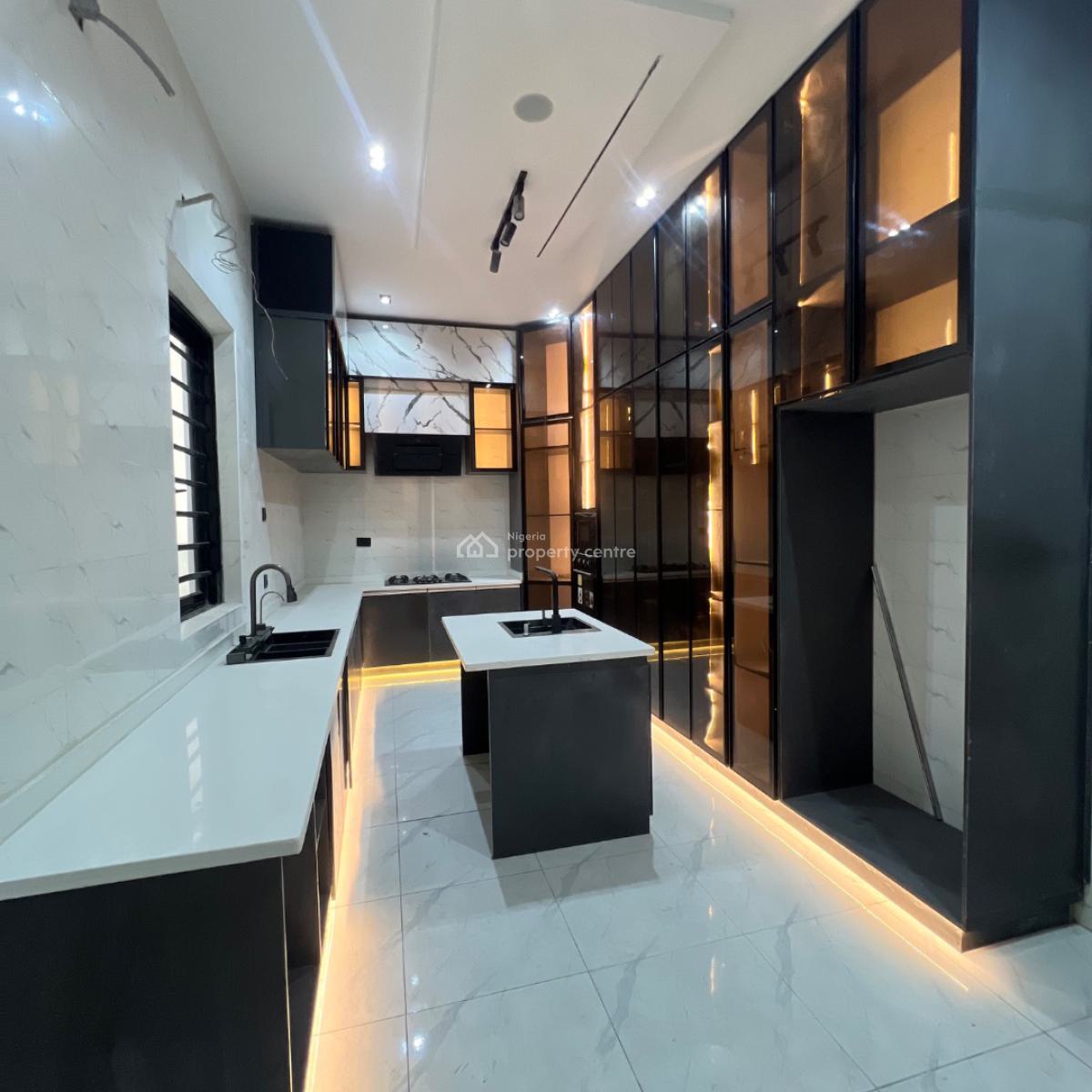 5 Bedroom Detached Duplex & Bq, Ikota, Lekki, Lagos, Detached Duplex for Sale