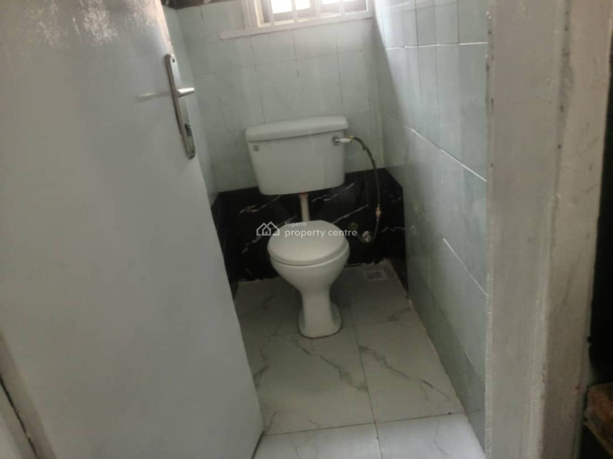 Newly Renovated 2-bedroom Apartment, Off Hakeem Dickson, Lekki Phase 1, Lekki, Lagos, Flat / Apartment for Rent