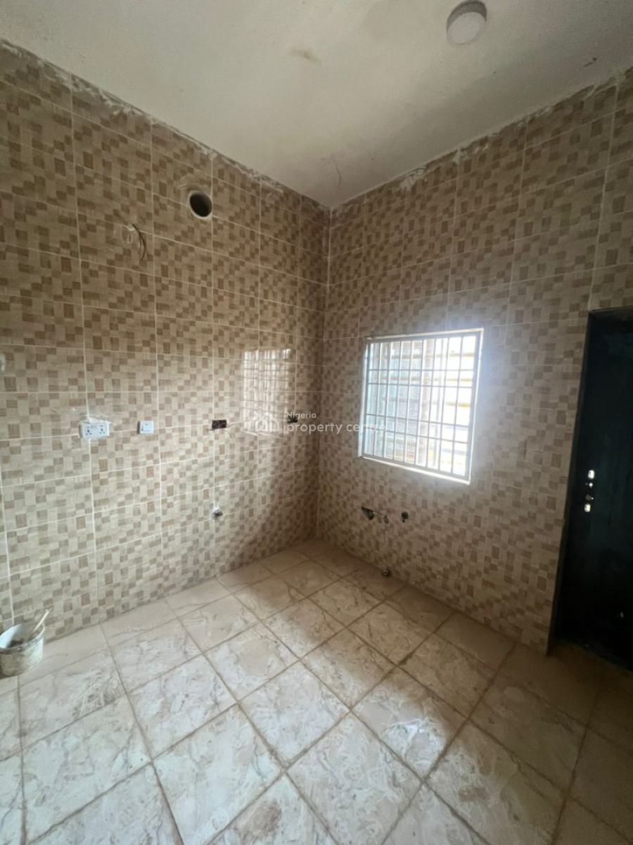 Newly Built 3 Bedroom Apartment with Balcony, Apo, Abuja, Flat / Apartment for Rent