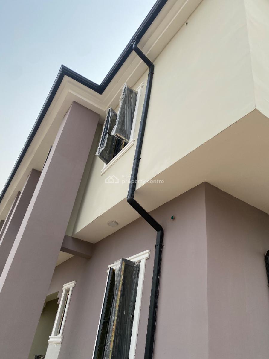 Excutive Two Bedroom Apartment, Peaceland Estate, Ogombo, Ajah, Lagos, Flat / Apartment for Rent