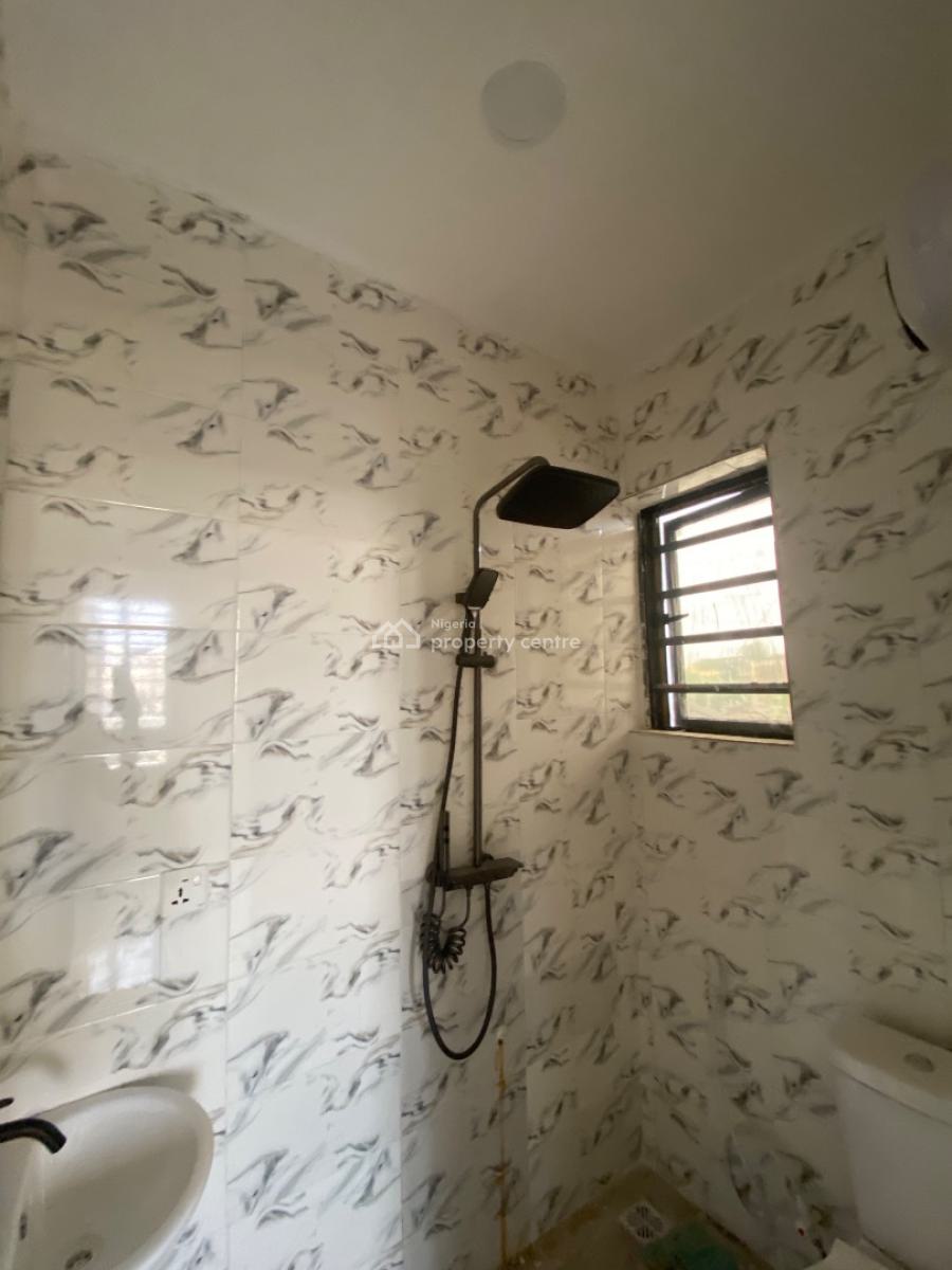 Excutive Two Bedroom Apartment, Peaceland Estate, Ogombo, Ajah, Lagos, Flat / Apartment for Rent