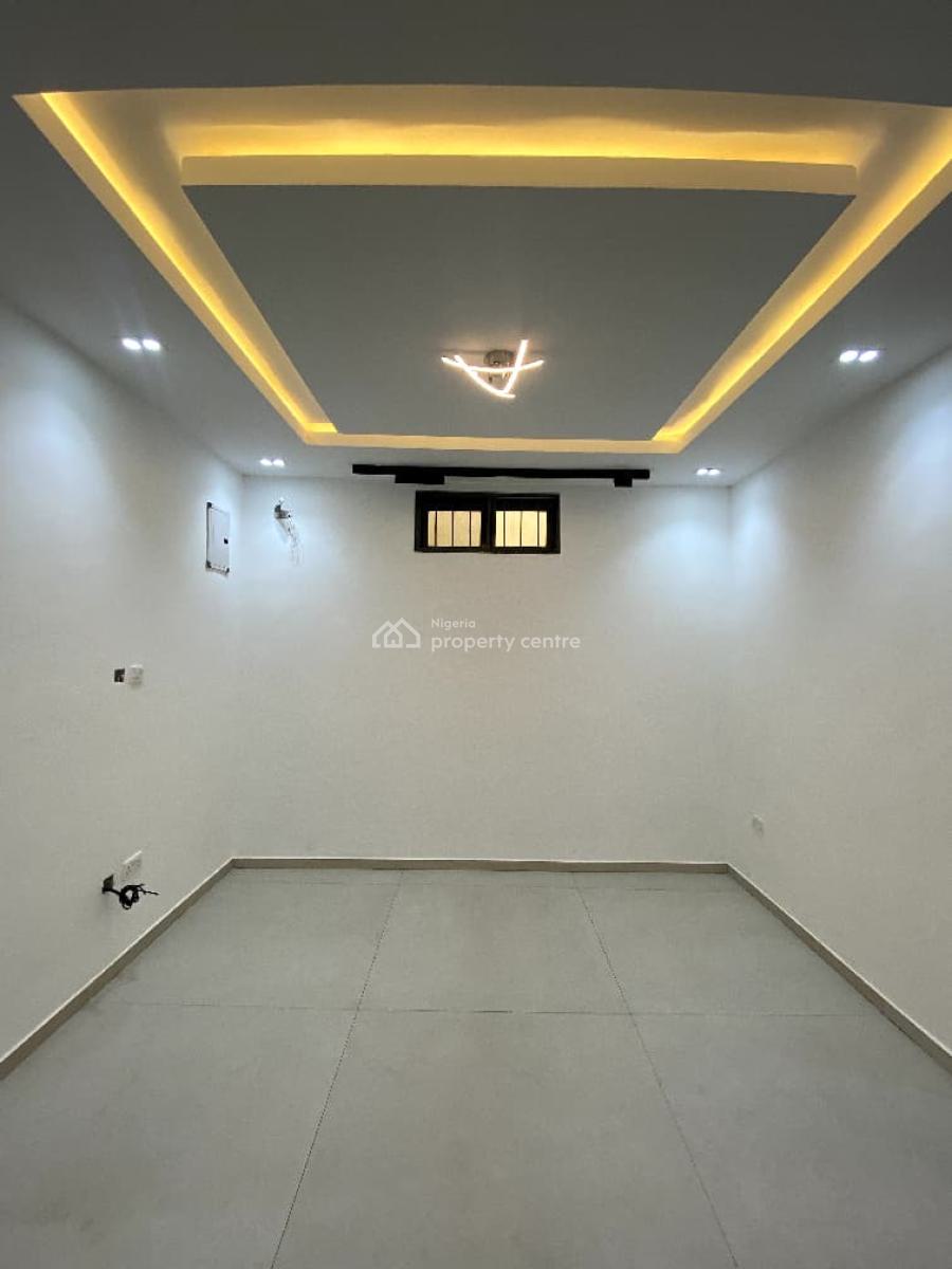 Lovely 4 Bedroom Semi Detached Duplex, Lekki Phase 1, Lekki, Lagos, Semi-detached Duplex for Rent