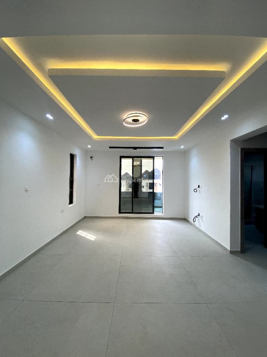 Lovely 4 Bedroom Semi Detached Duplex, Lekki Phase 1, Lekki, Lagos, Semi-detached Duplex for Rent