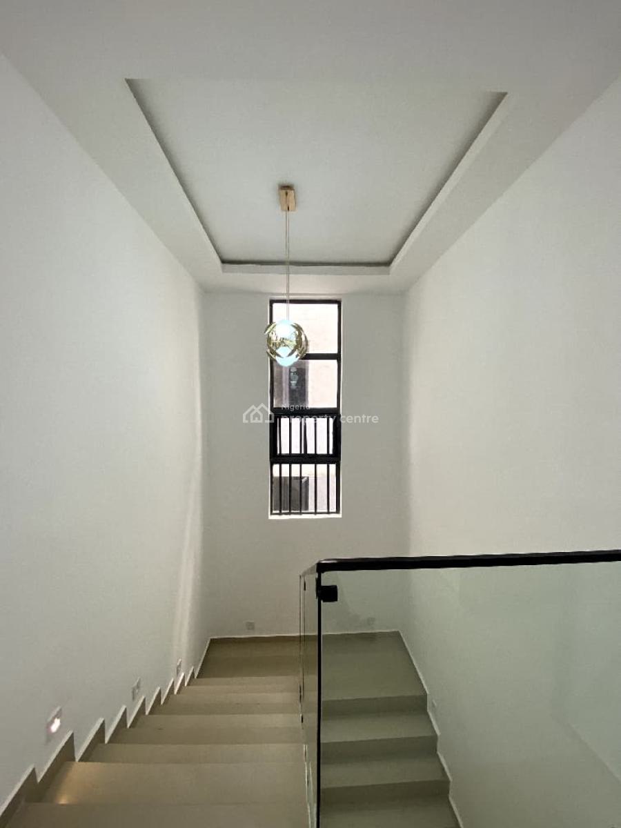 Lovely 4 Bedroom Semi Detached Duplex, Lekki Phase 1, Lekki, Lagos, Semi-detached Duplex for Rent