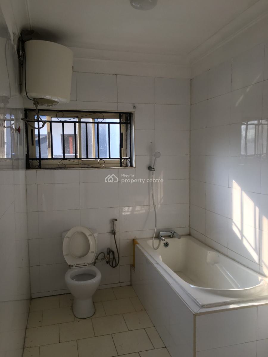 Newly Renovated 4 Bedrooms Semi Detached Duplex with 2 Room Bq, Park View Estate, Ikoyi, Lagos, Semi-detached Duplex for Rent
